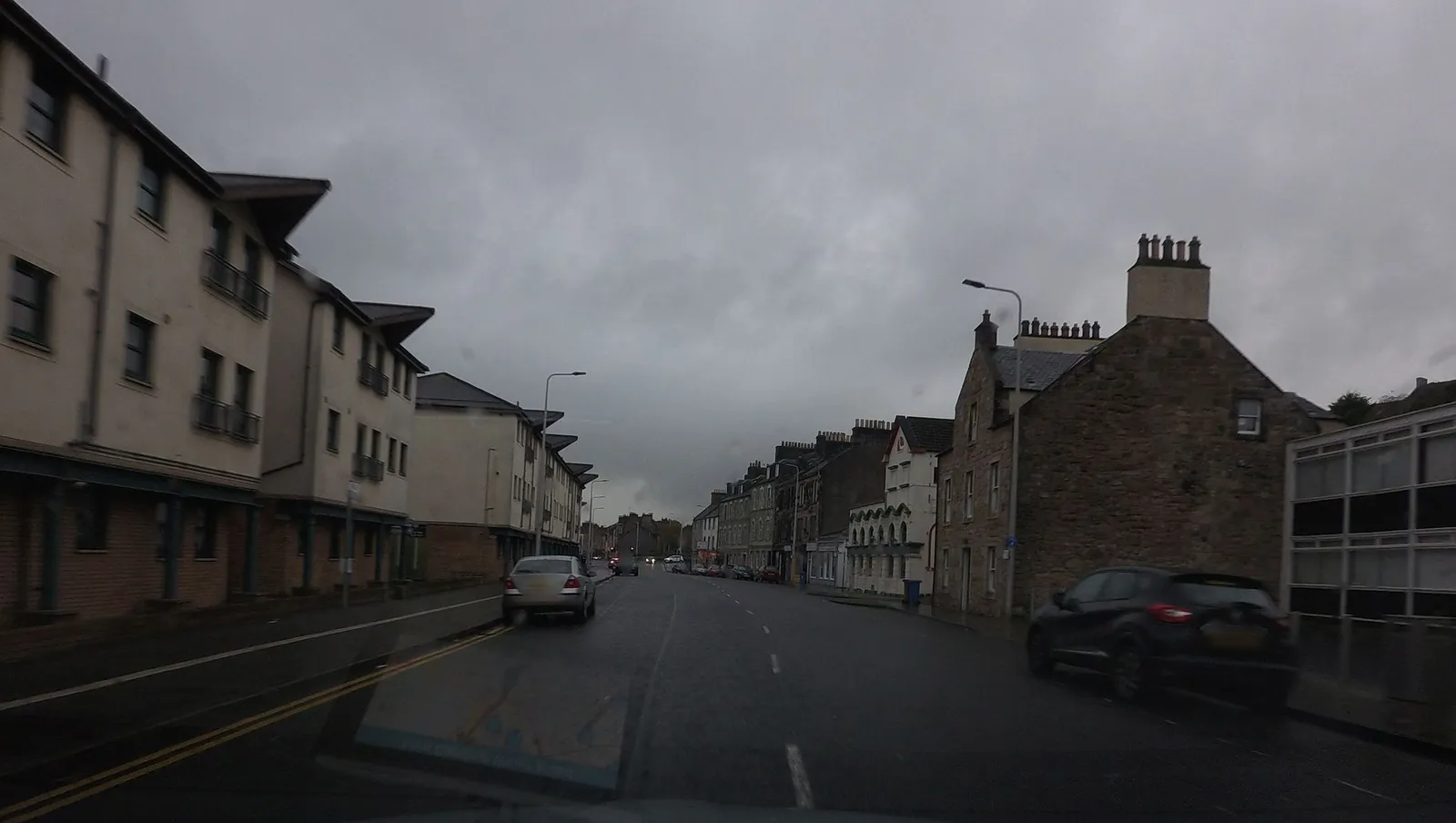 461 and 463 High Street, Kirkcaldy — street-level view