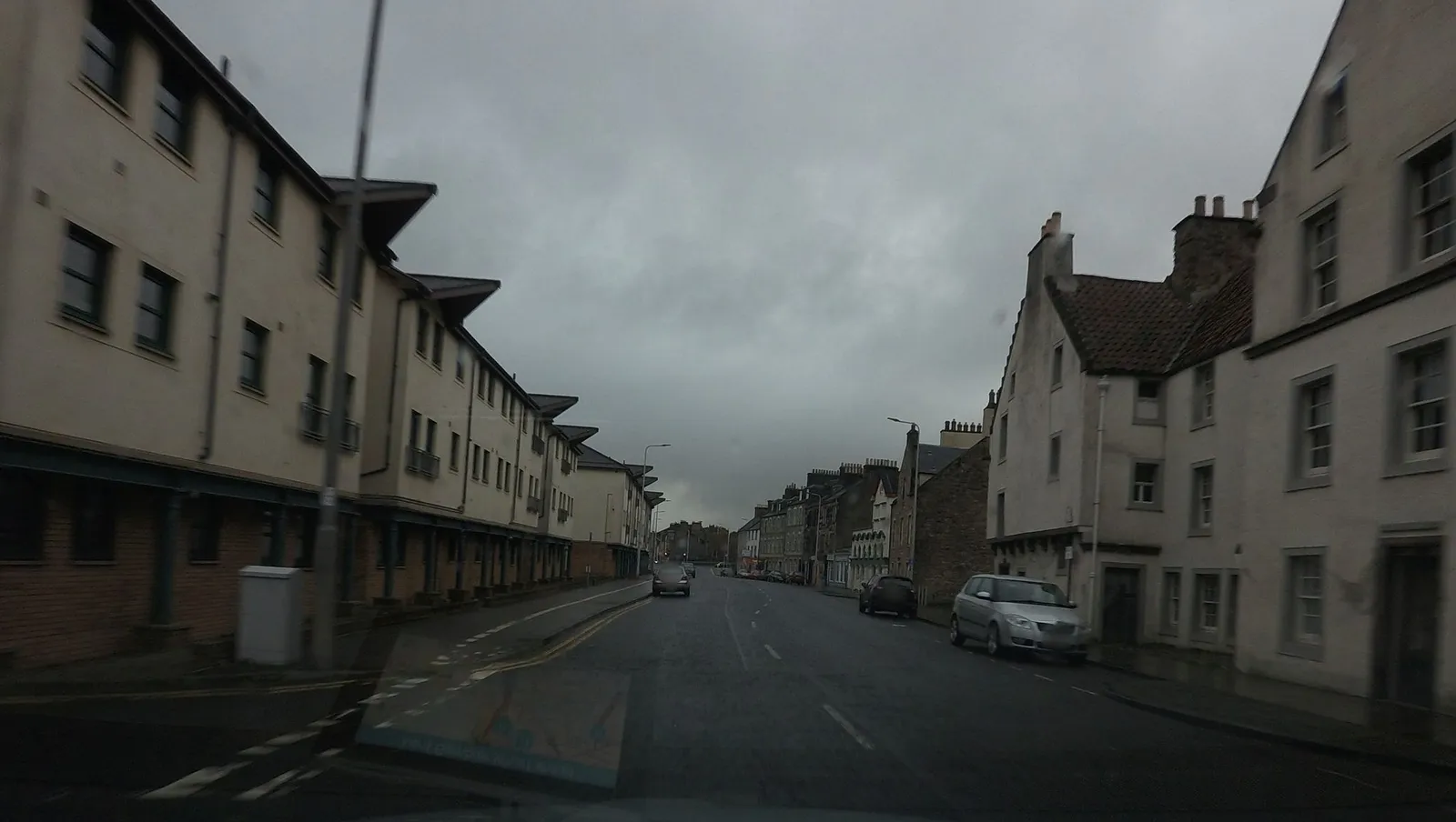 461 and 463 High Street, Kirkcaldy — street-level view