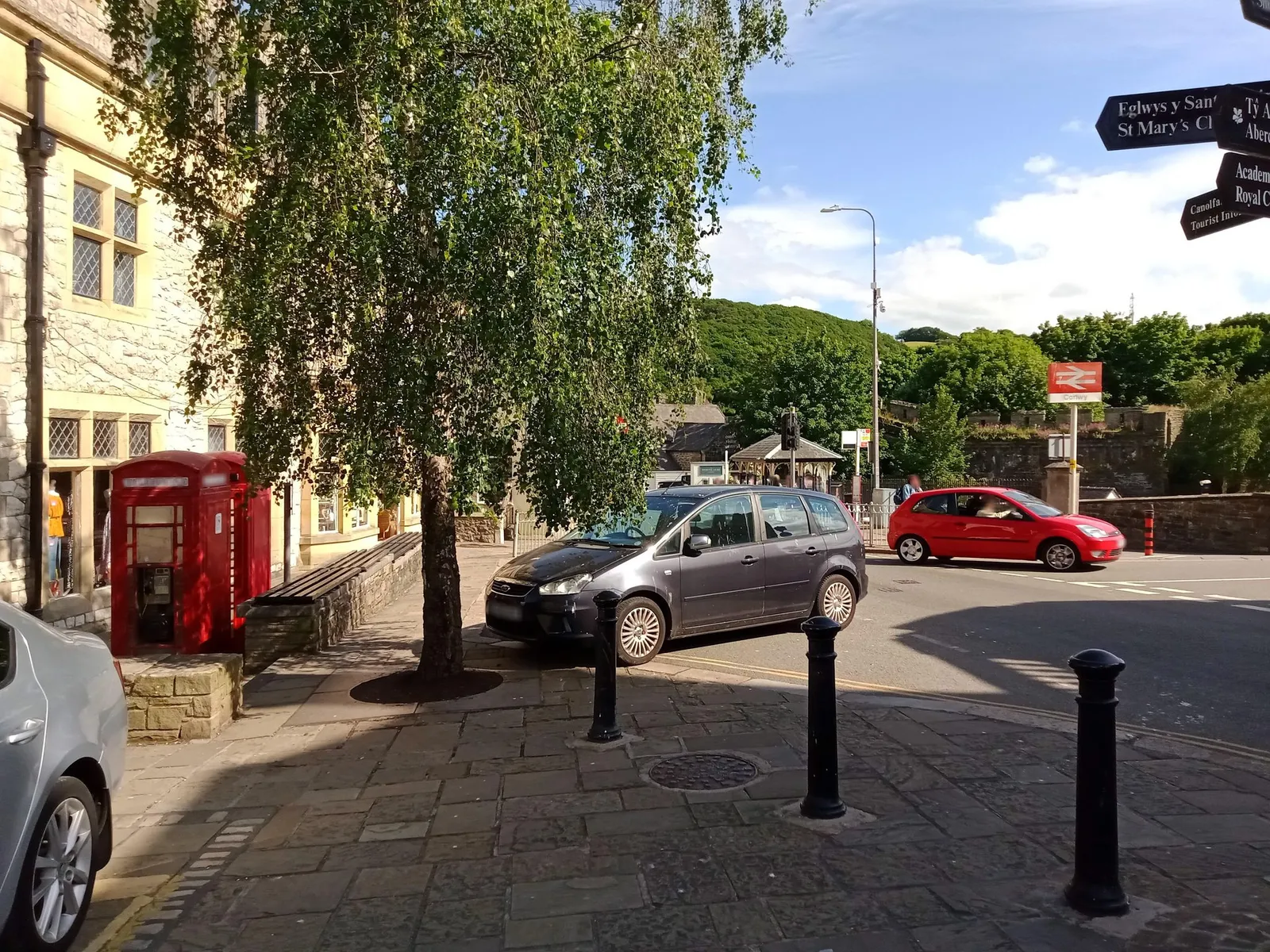 Alfredo Restaurant — street-level view