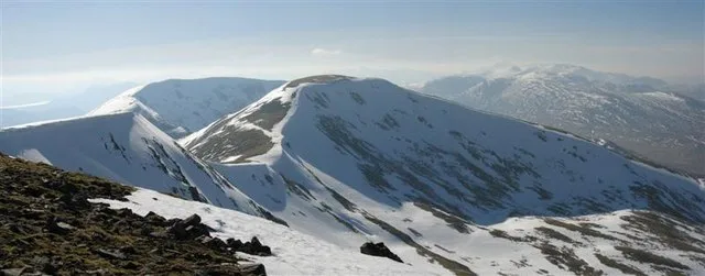 Aonach Beag