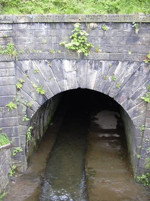 Aqueduct Approximately 40 Metres Over River Calder At Sd 8437 3225