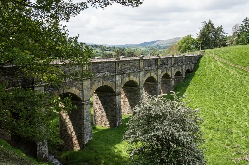 Aqueduct SE of Church of St Cynllo