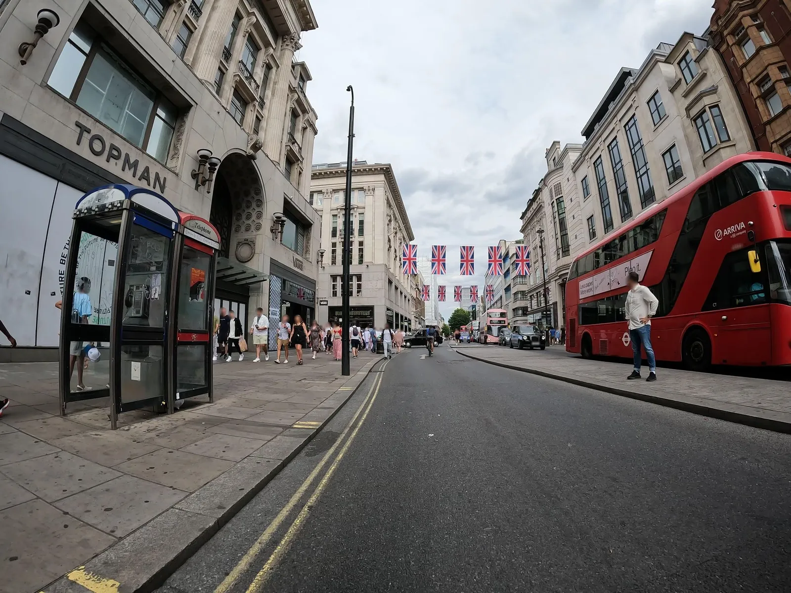 Argyll Arms — street-level view