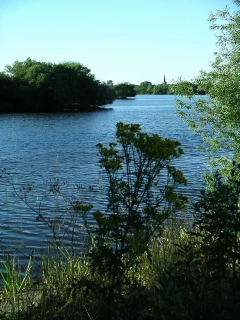 Attenborough Nature Reserve