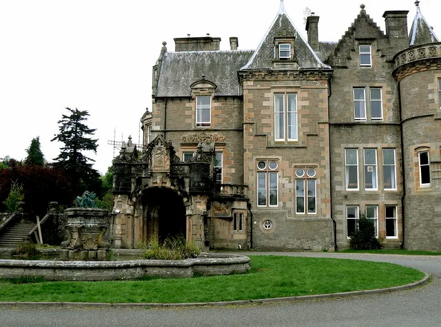 Auchendennan House