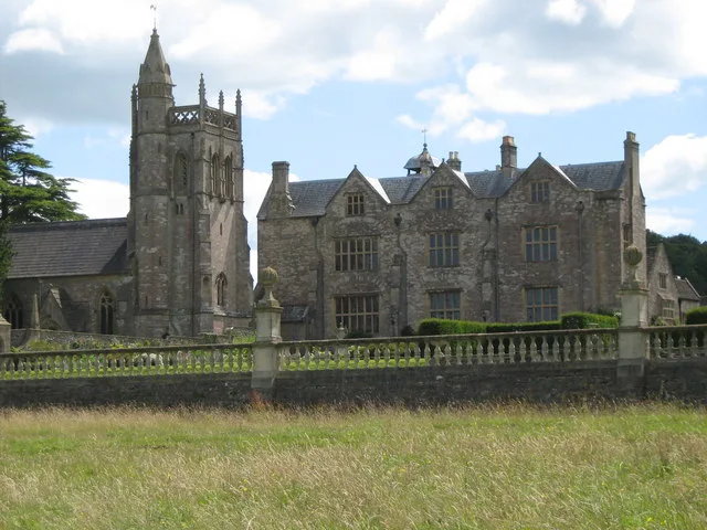 Barrow Court