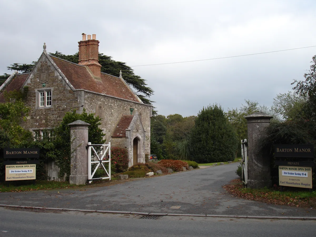 Barton Manor, Whippingham