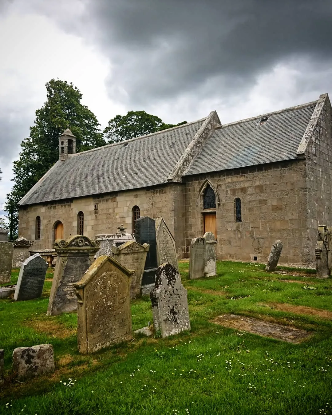 Birnie Kirk