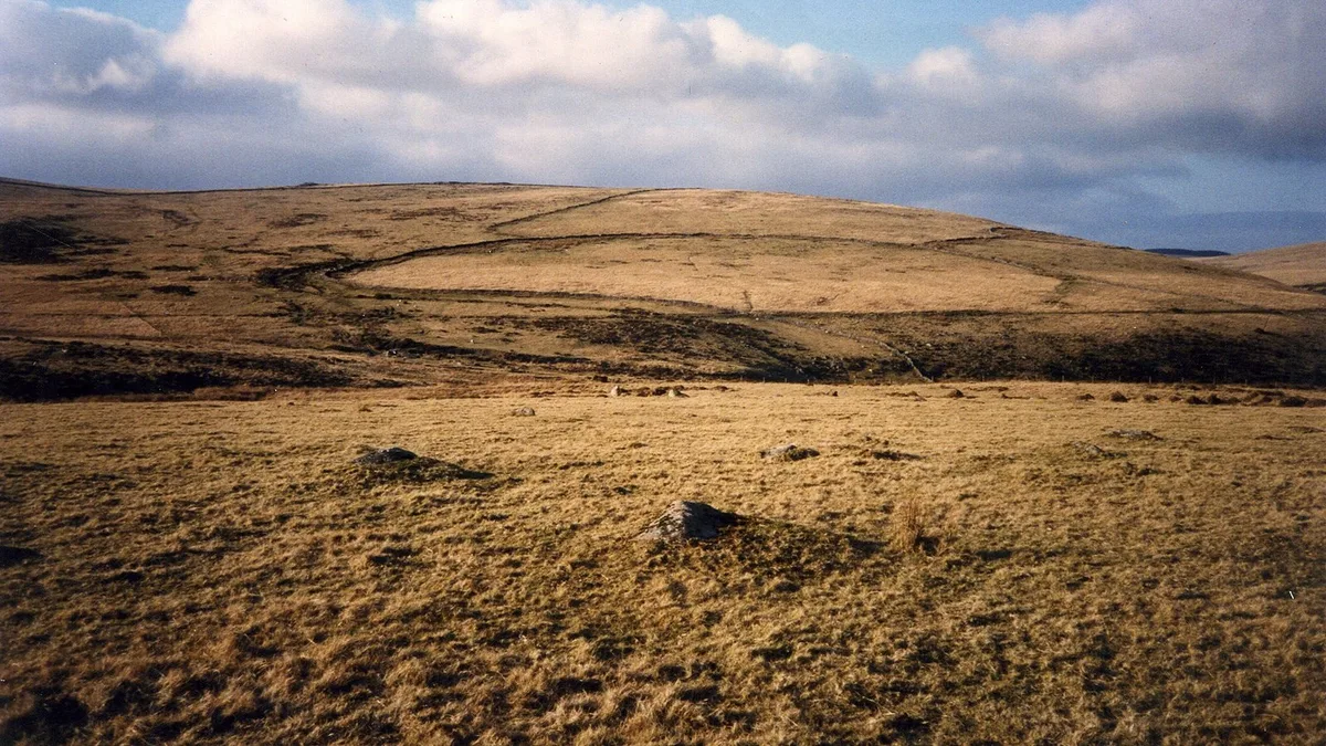 Broadun prehistoric enclosed settlement, 780m NNW of Archerton