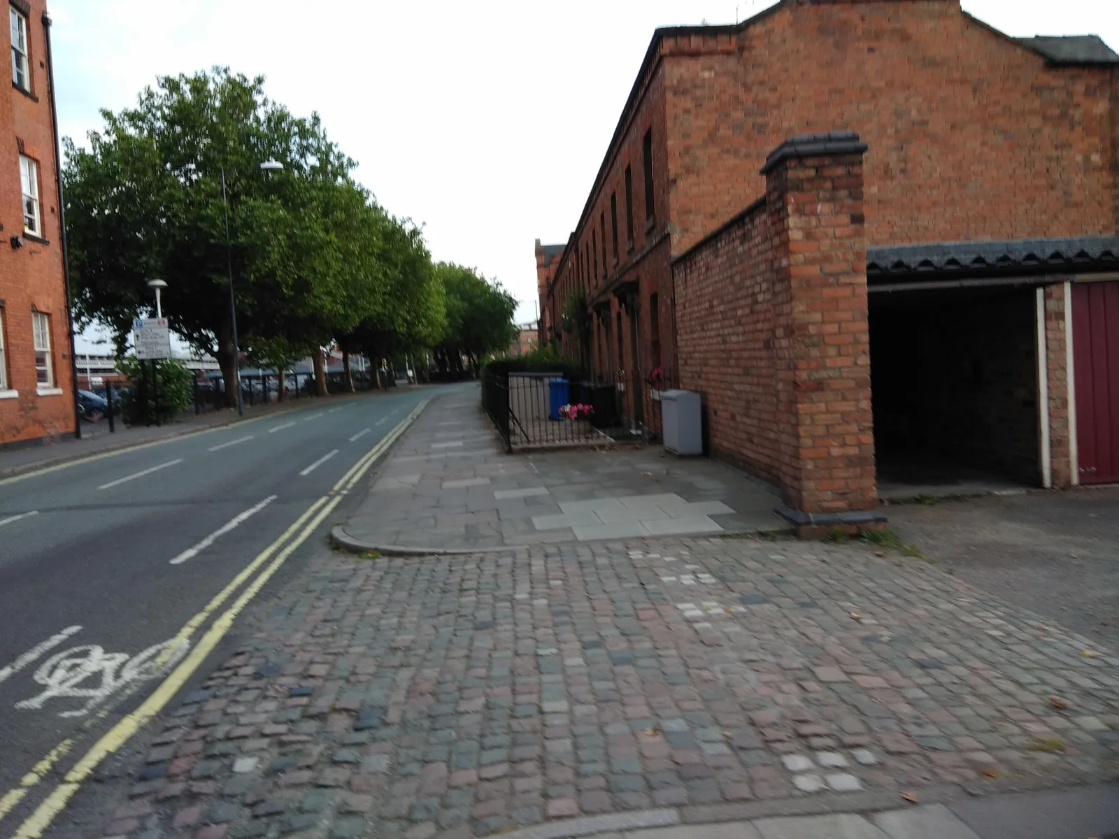 Brunswick Tavern — street-level view