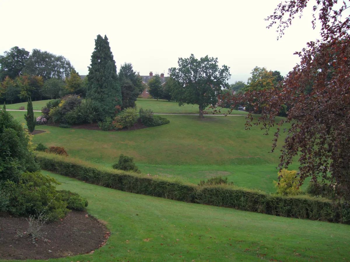Calverley Park and Calverley Grounds