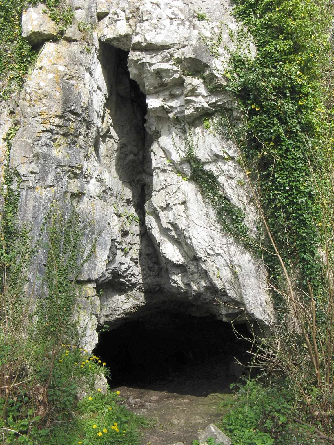 Cat Hole Cave
