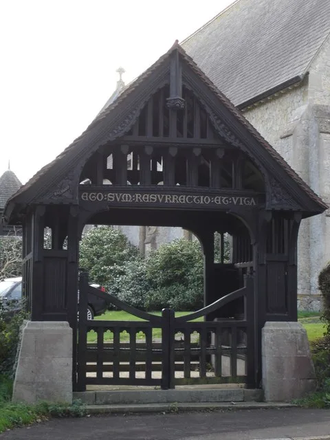 Christ Church, Totland