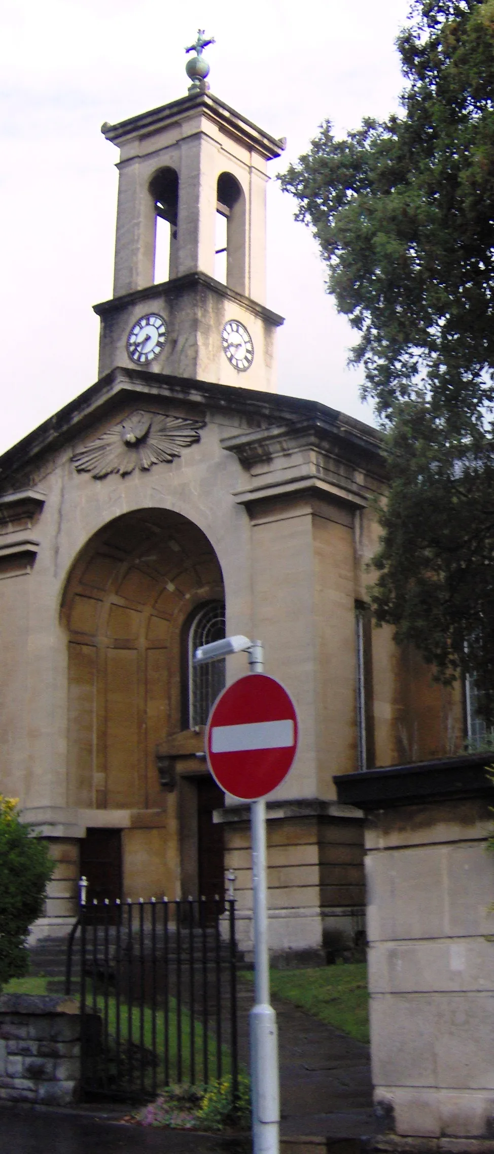 Church of Holy Trinity, Hotwells
