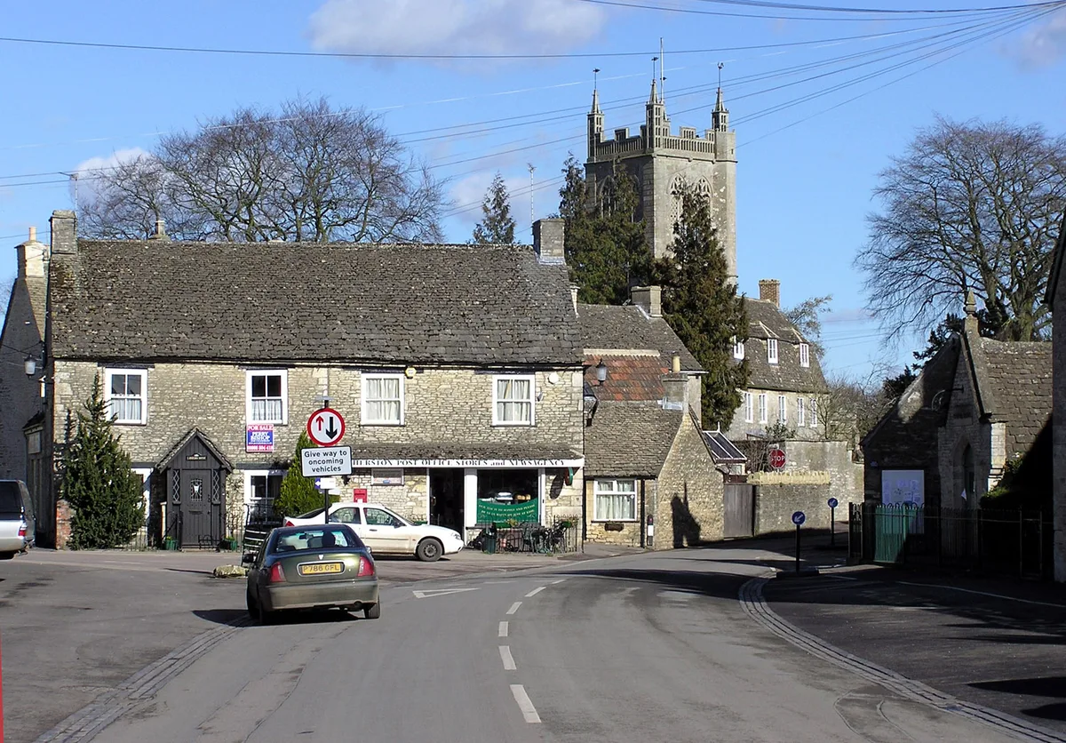Church of the Holy Cross, Sherston