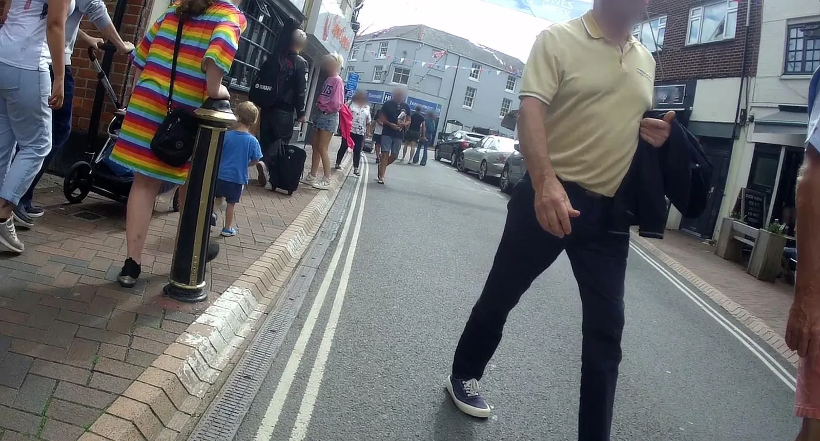 Cowes Tandoori — street-level view
