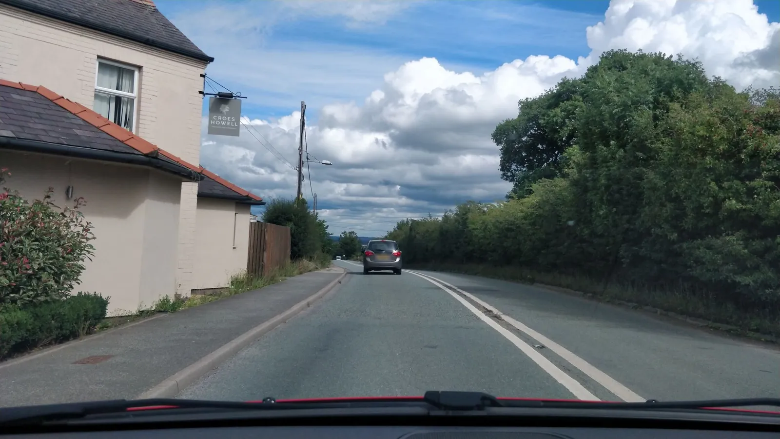 Croes Howell — street-level view