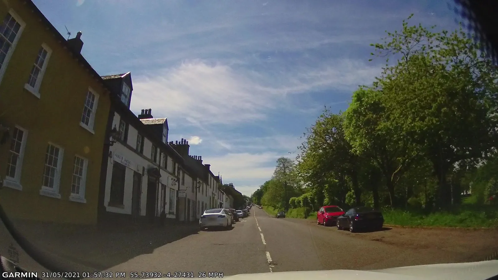 Cross Keys Inn, 1 Montgomery Street, Eaglesham — street-level view