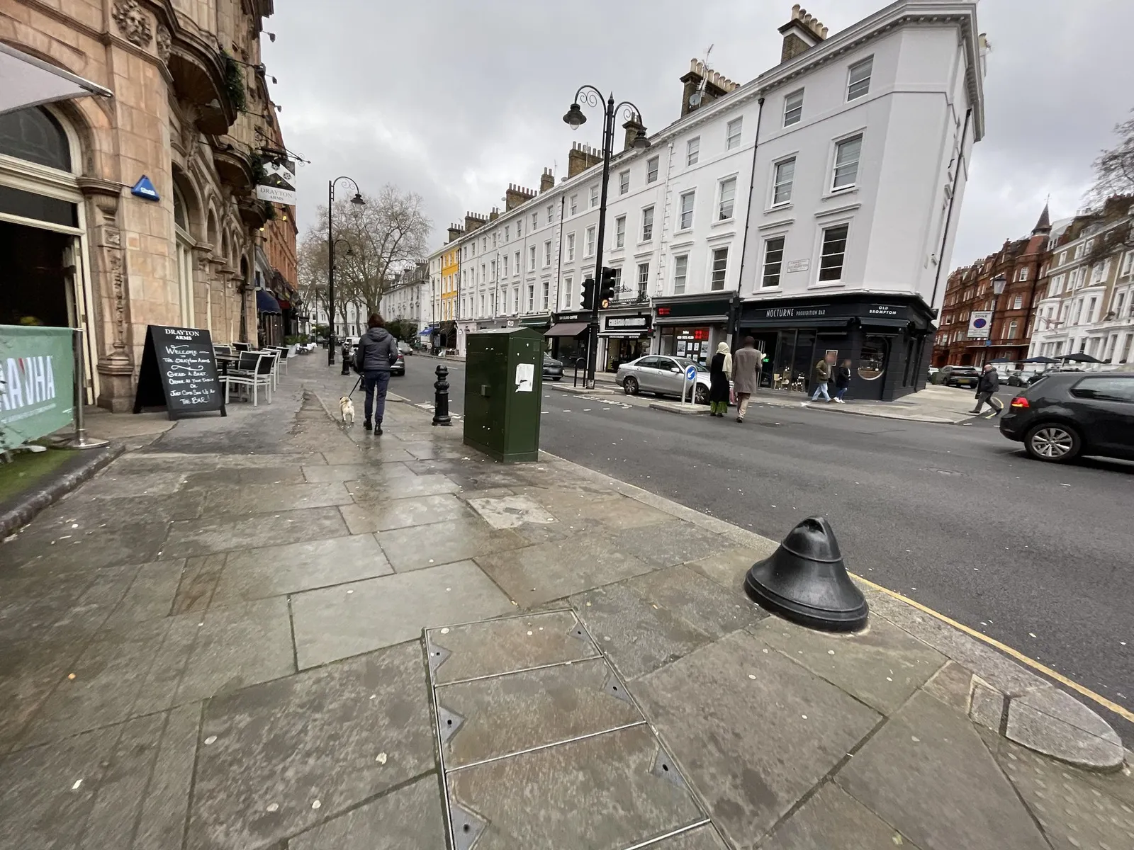 Drayton Arms — street-level view
