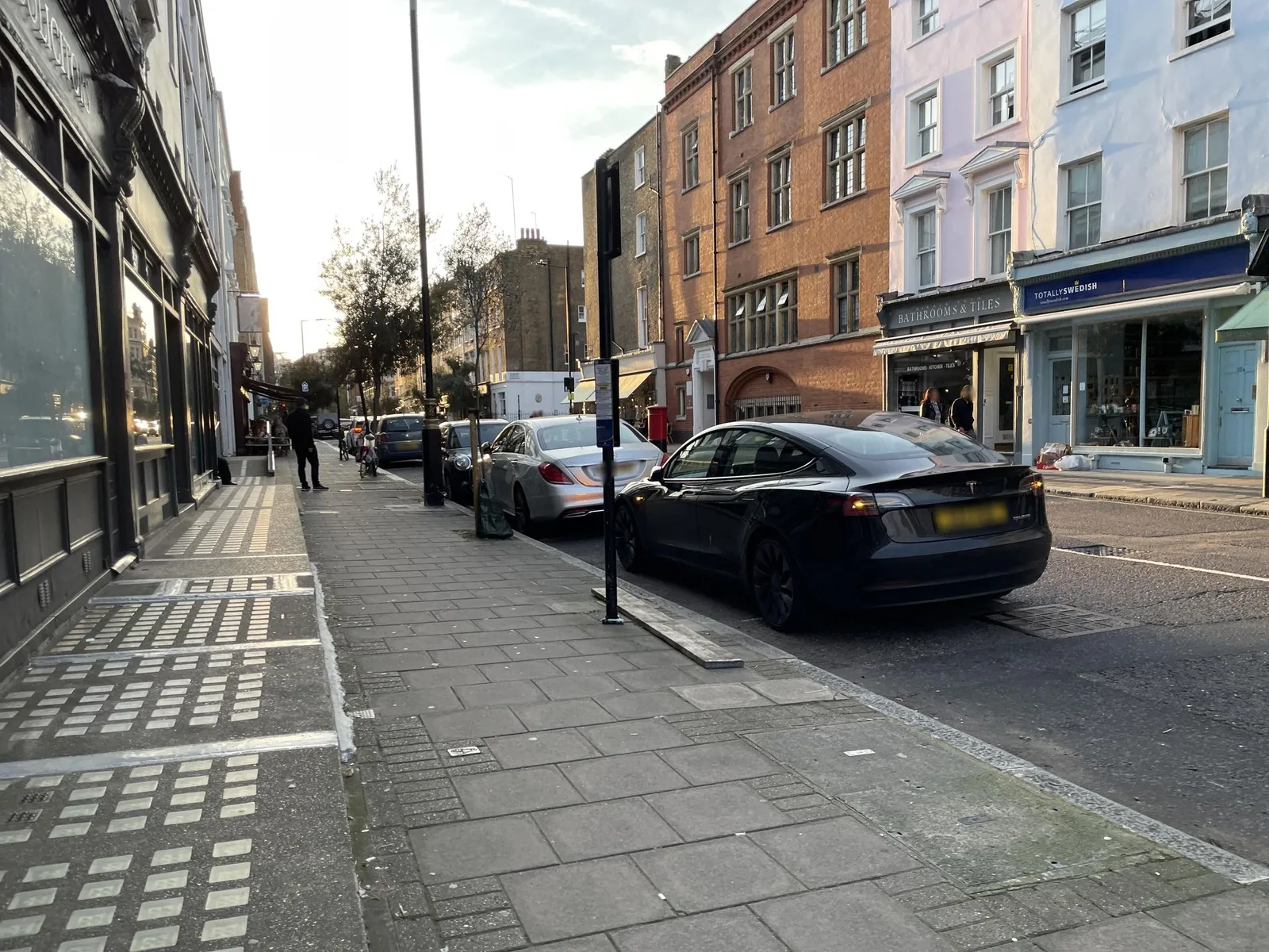 Duke of Wellington — street-level view