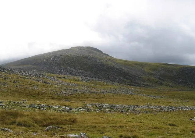 Eididh nan Clach Geala