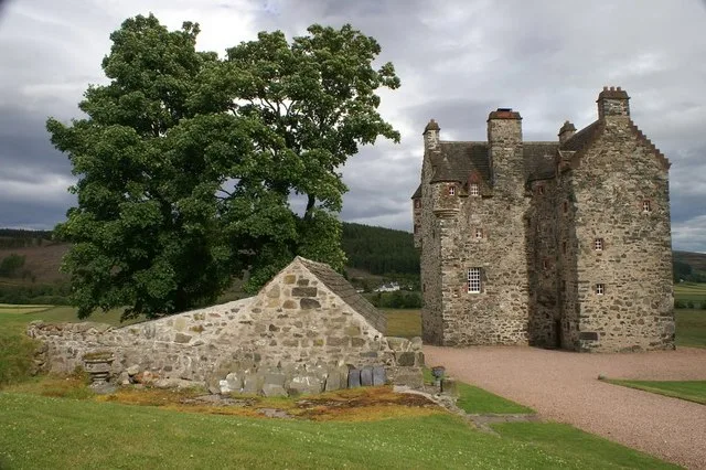 Fortar Castle
