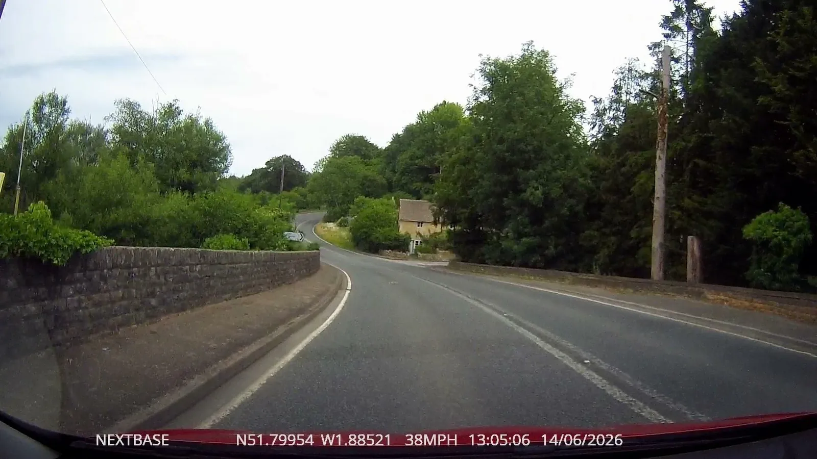 Fossebridge Inn — street-level view