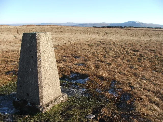 Gragareth, natural landmarks in North West England