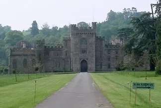 Hampton Castle