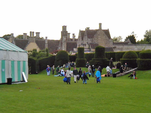 Hazelbury Manor
