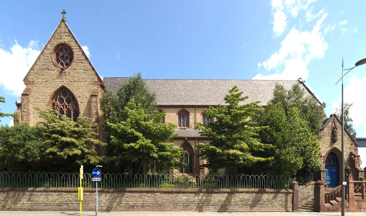 Holy Cross Church, St Helens