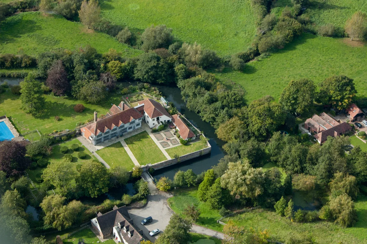 Horselunges Manor