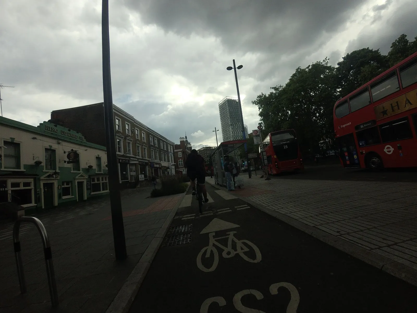 King Edward VII, Stratford — street-level view