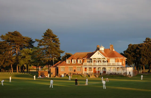 Kings Park, Boscombe