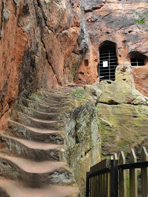Kynaston's Cave