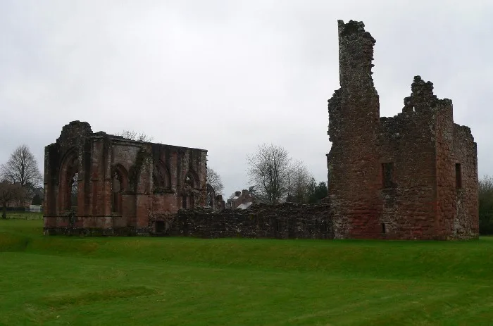 Lincluden Collegiate Church