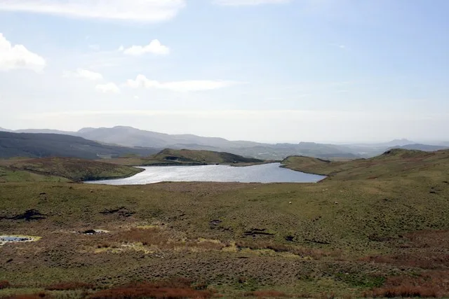Llyn y Morynion