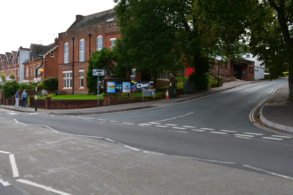 Manor Pavilion Theatre