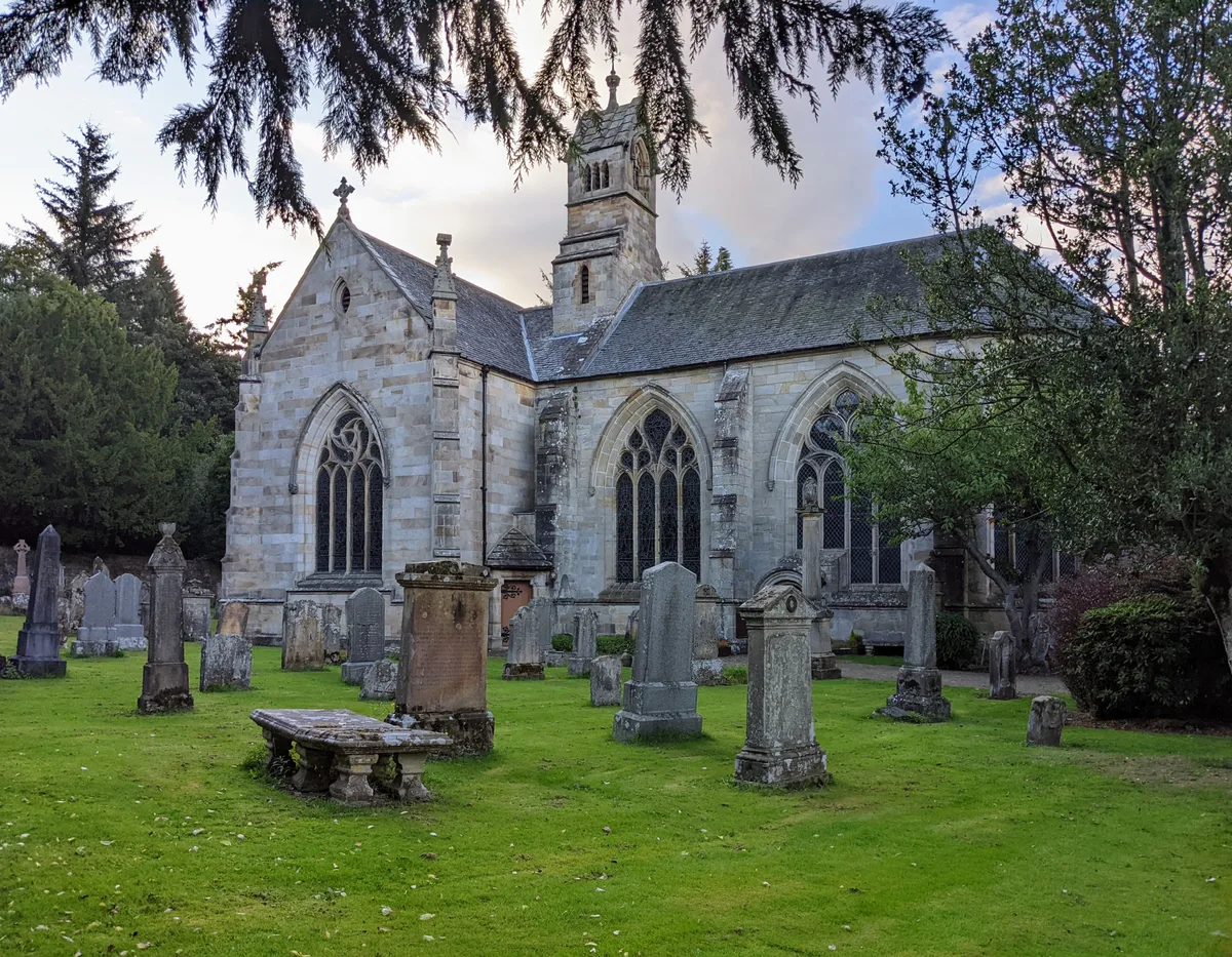 Mid Calder Parish Church