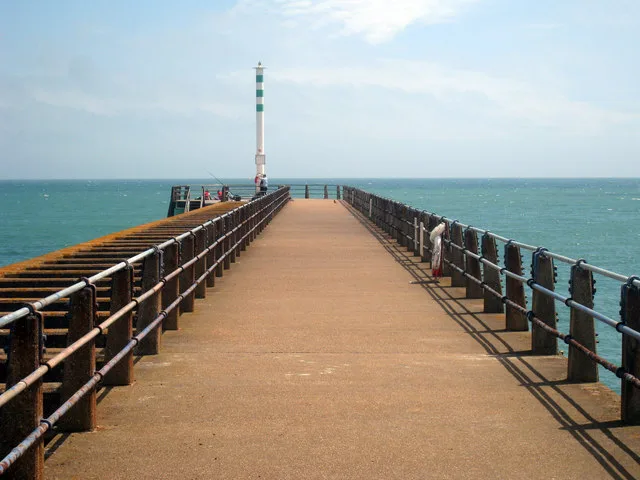 Newhaven East Pier Light