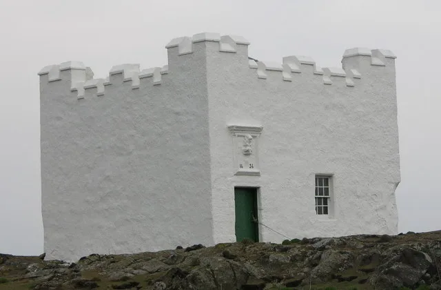 Old Isle of May Lighthouse