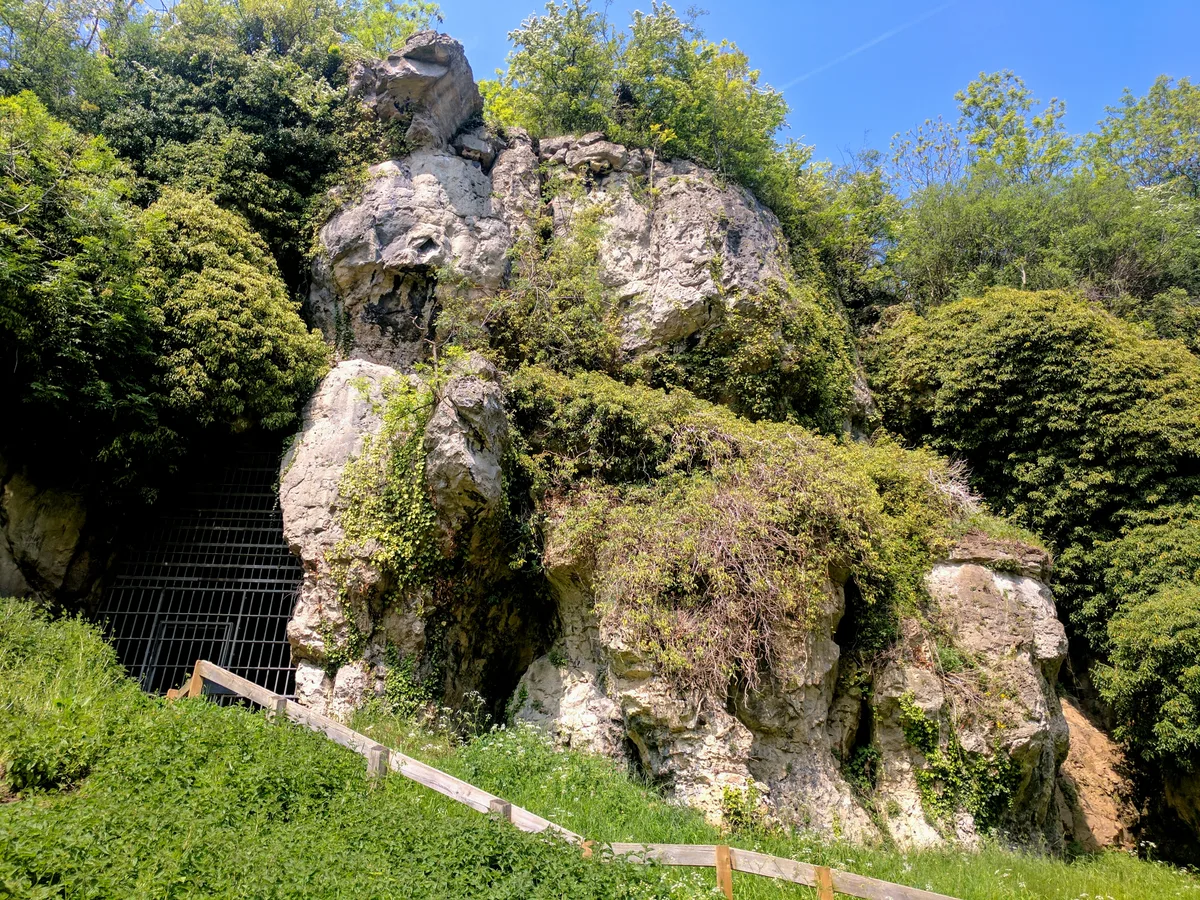 Palaeolithic and later prehistoric sites at Creswell Gorge including Pinhole Cave, Mother Grundy's Parlour and Robin Hood's Cave