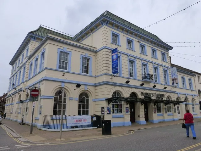 Queens Theatre