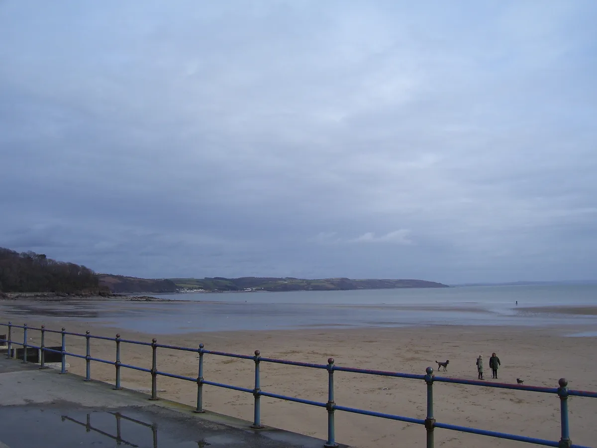 Saundersfoot Beach