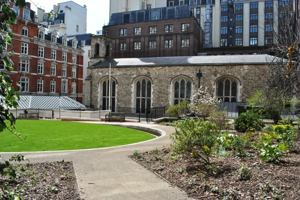 Savoy Chapel
