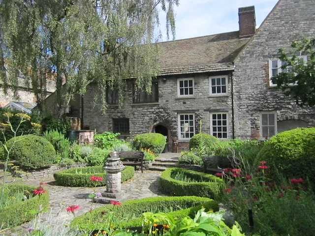Scaplen's Court