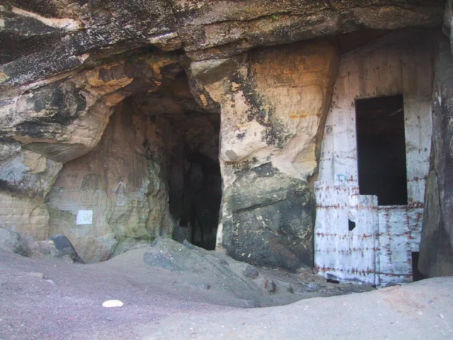 Sculptor’s Cave