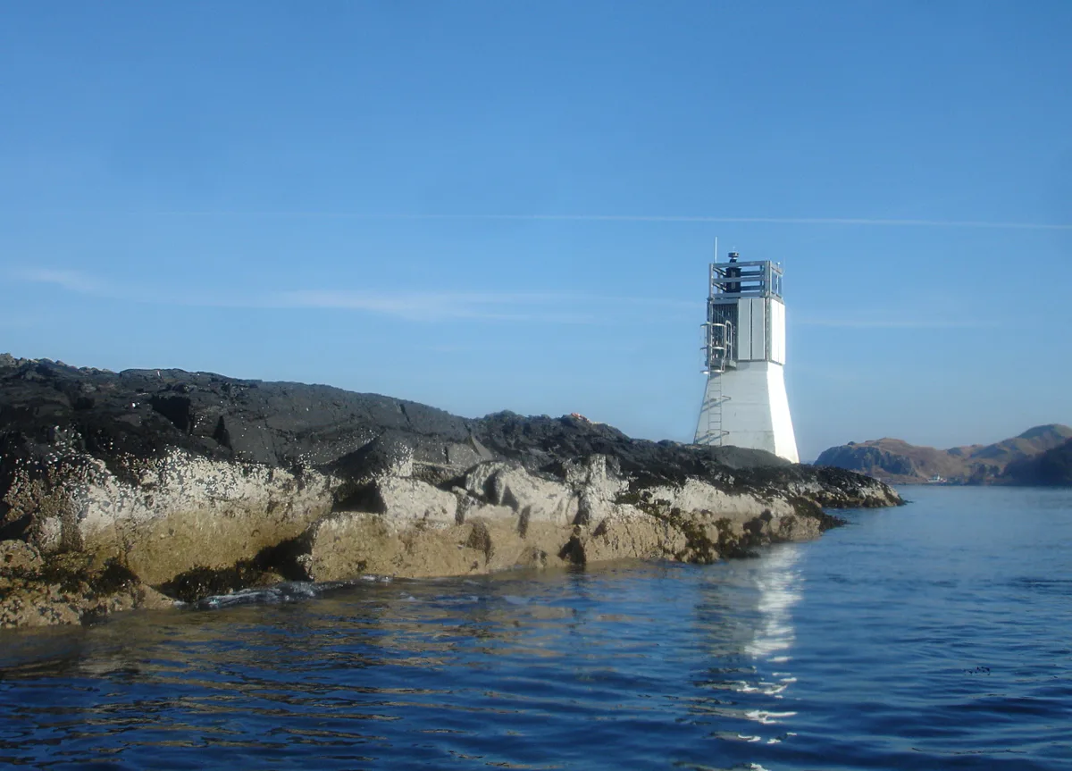 Sgeirean Dubha Lighthouse