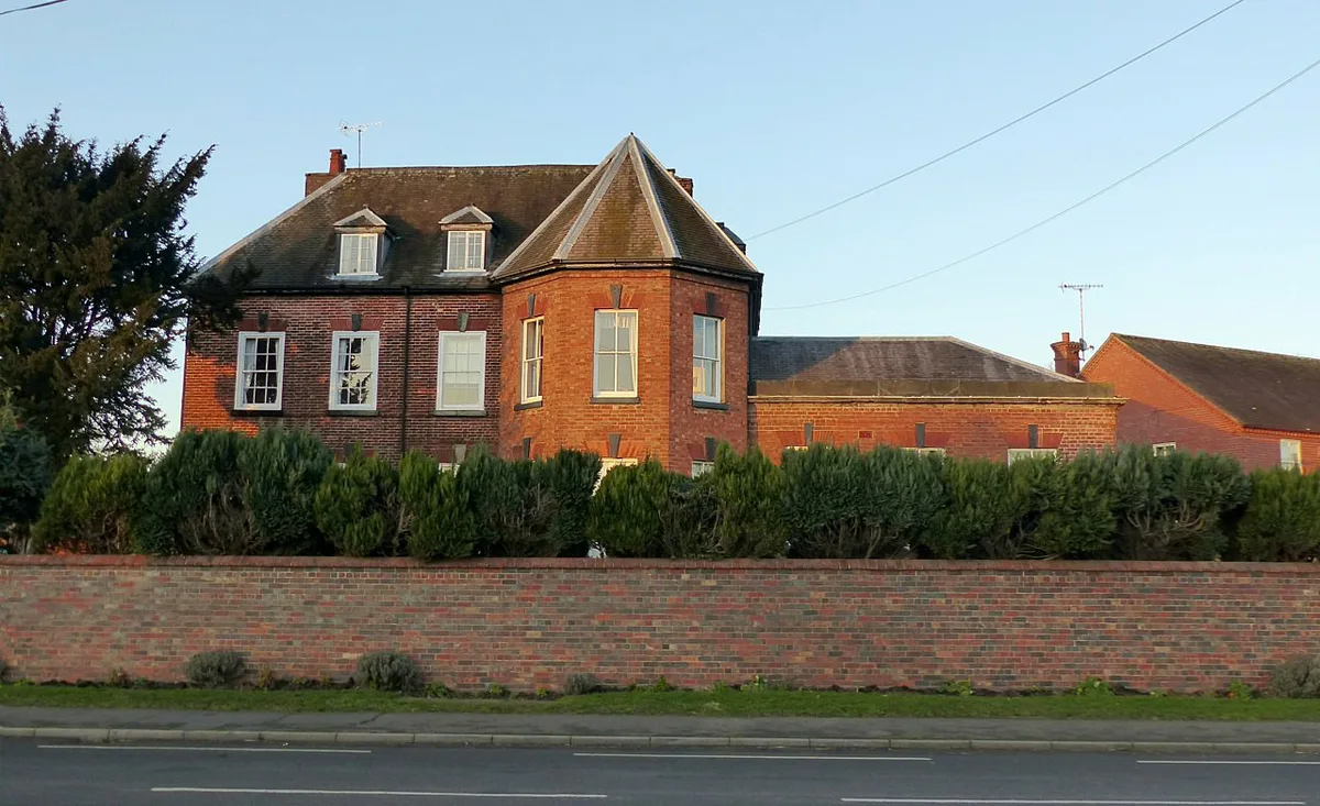 Shardlow Manor