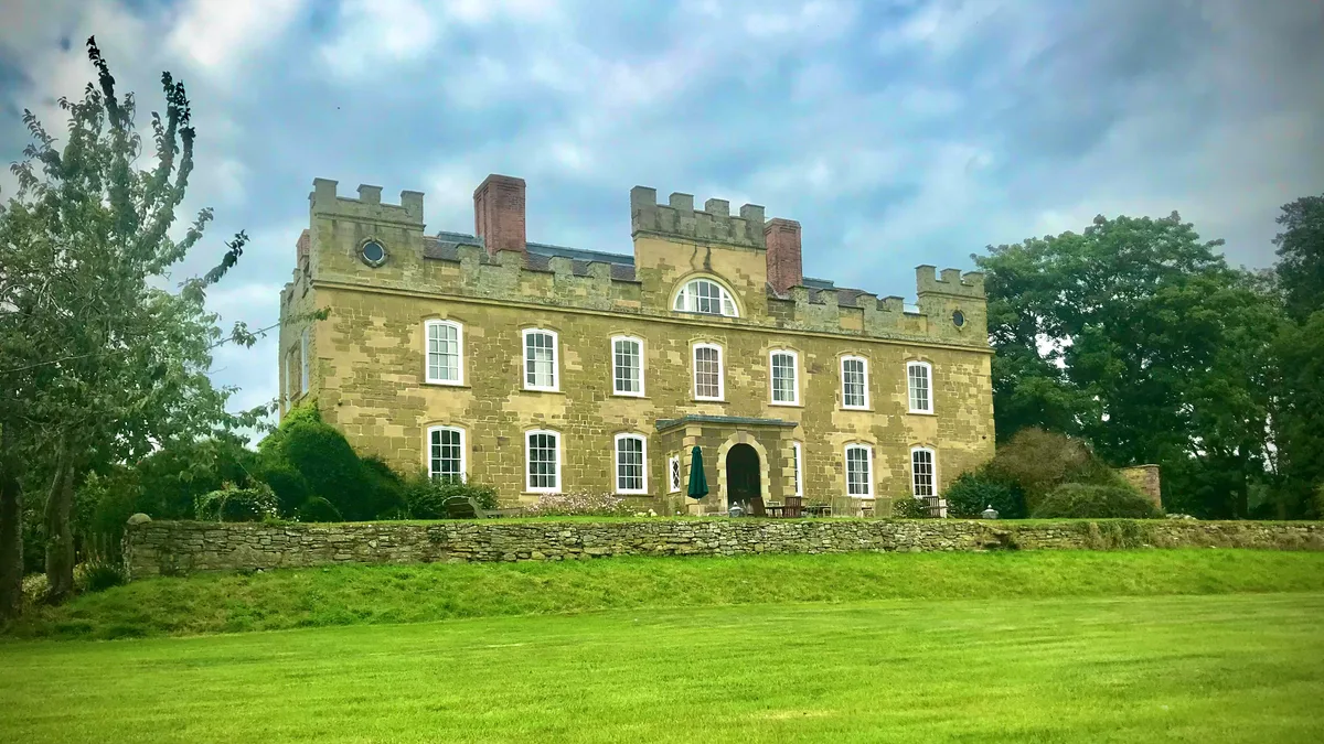 Sibdon Castle